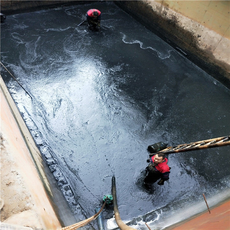 玉林废水池清理