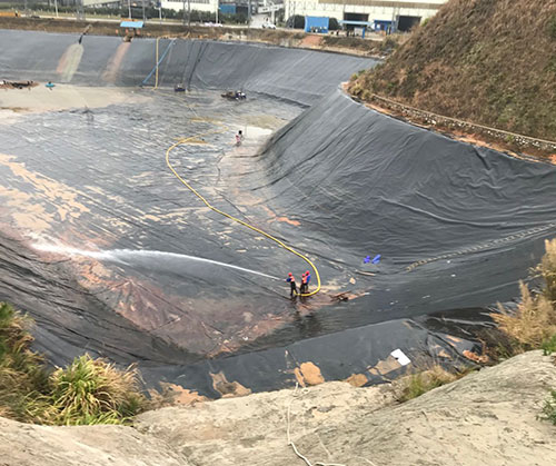 玉林废水池清理